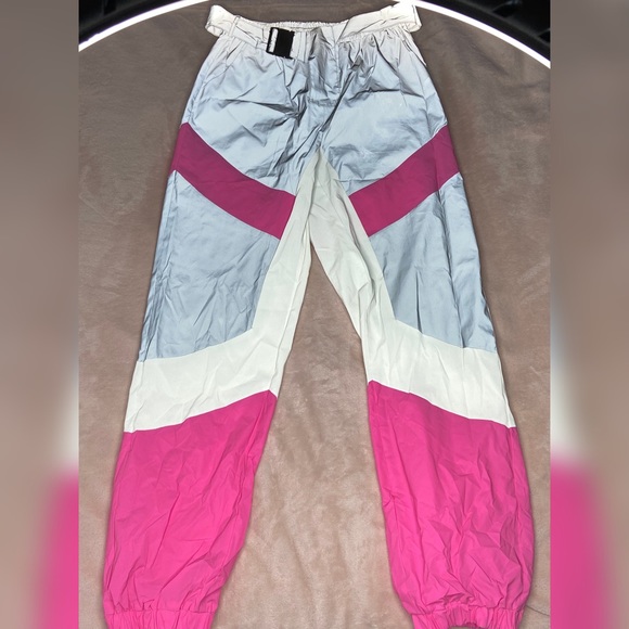 Pants - Picture 8 of 16